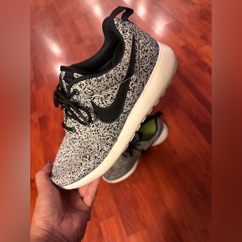 Speckled Nike Roshe Run, Black, White, Nike, Roshe Running shoes